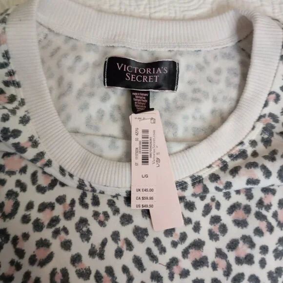 NWT Victorias Secret Leopard Print Crewneck Sweatshirt L/G White & Pink - Picture 5 of 10